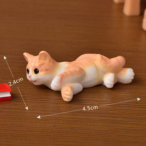 Mini Cartoon Cat Resin Figurines - Cute Desk Deco