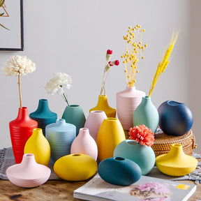 Modern Round Flowers Vase | Creative Ceramic Home Decor
